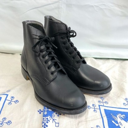D/S 80's Royal Air Force Ammo Boots size7